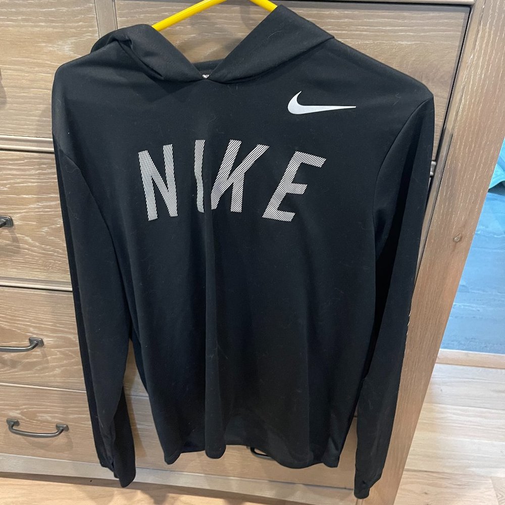 NIKE Dri Fit Hoodie - Black